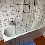 アパート 3 *